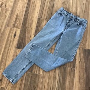 90’s Levi’s straight leg jeans